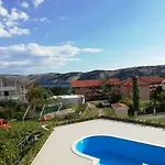 Marija 3*