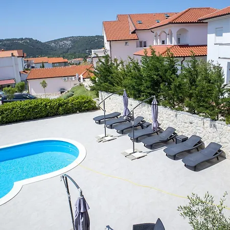 Guest house Marija Lopar